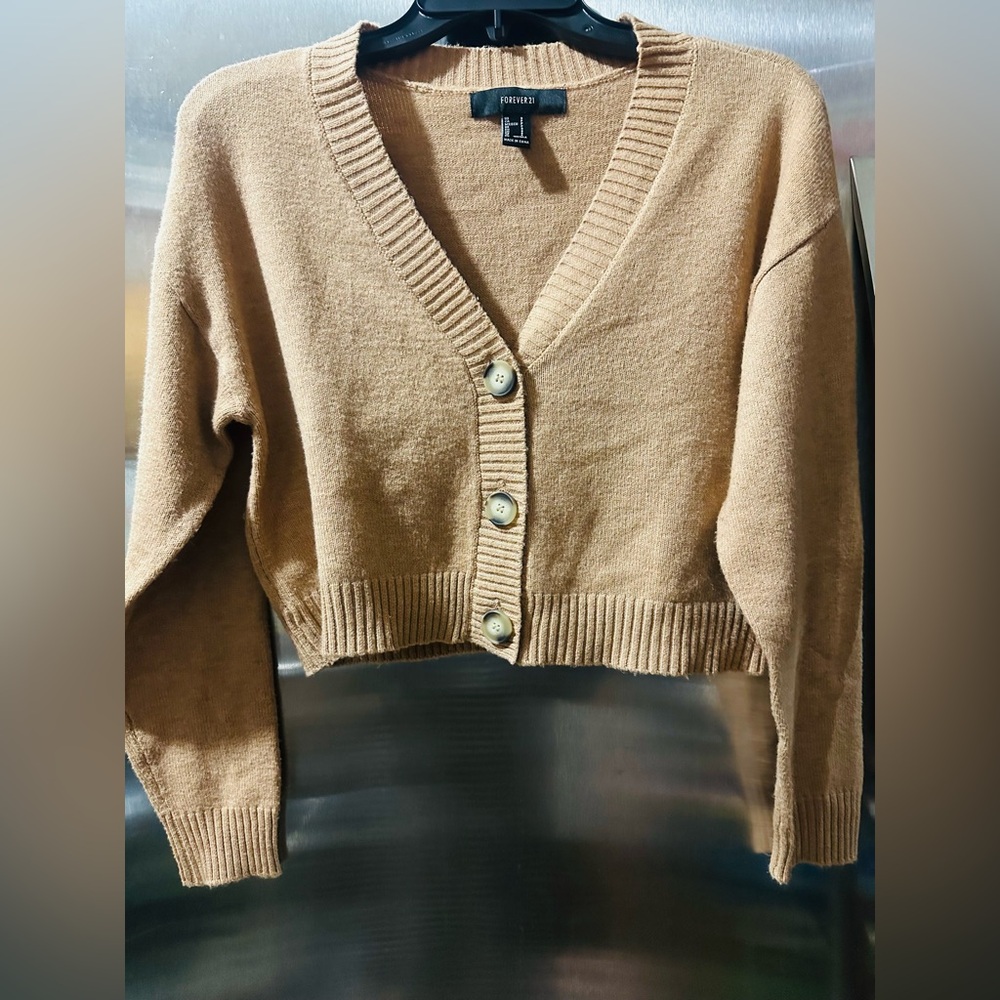 Forever 21✨🧡🤎Camel Cropped Cardigan